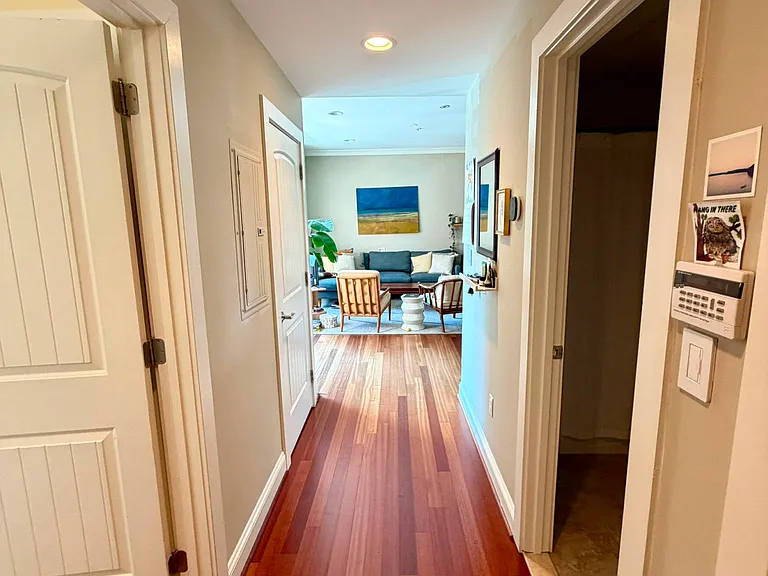 1464 Harvard St NW #7 — Photo 3