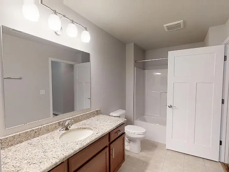 700 Cedar Bluffs Way #21 — Photo 4