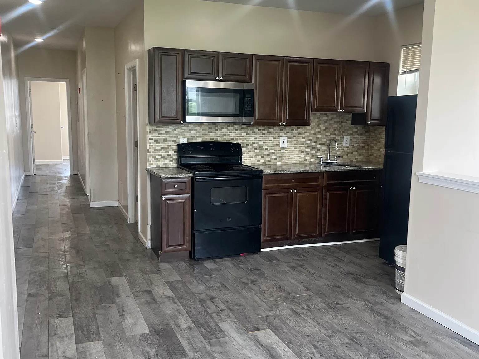 2 bed, $1,450 — Photo 4