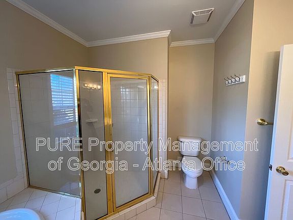 4th image of 234 Stonington Dr