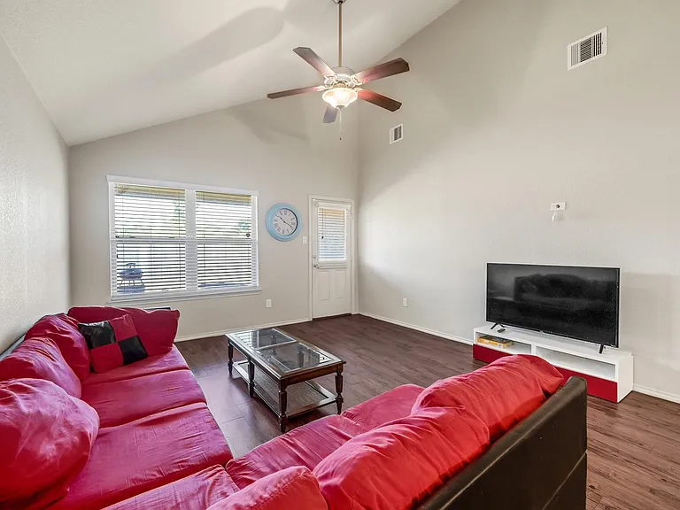 1345 Lariat Ridge Trl — Photo 16