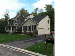 3041 Samantha Dr, Baldwinsville, NY 13027