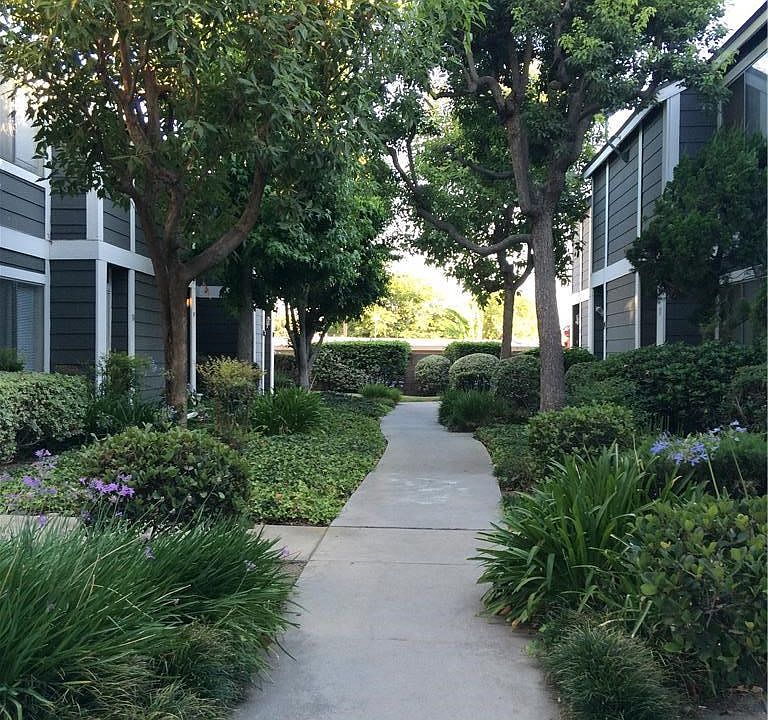 1st image of 824 N Pasadena Ave APT 19