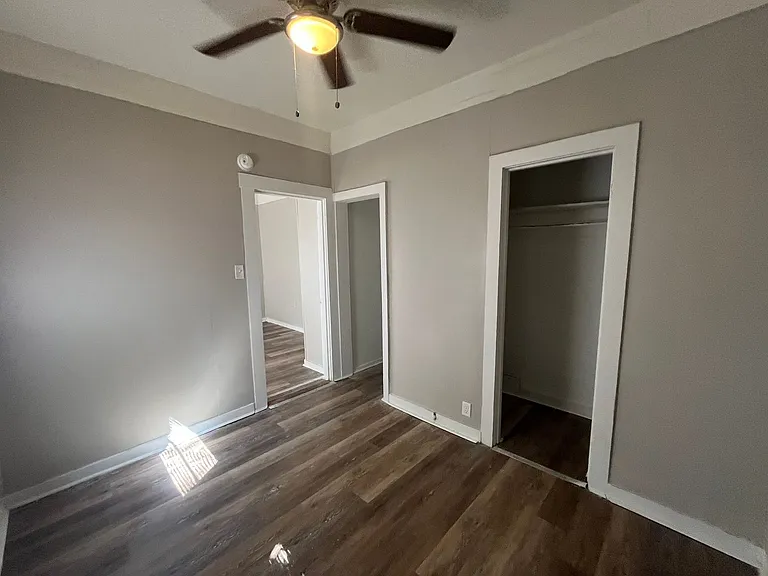1812 S Martin St — Photo 11