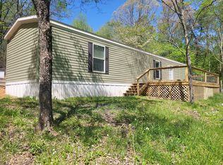 111 Edmonds Rd, Spencer, TN 38585