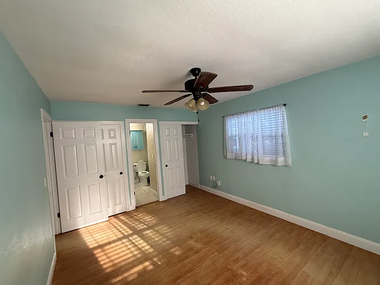 448 Glenwood Ave — Photo 4