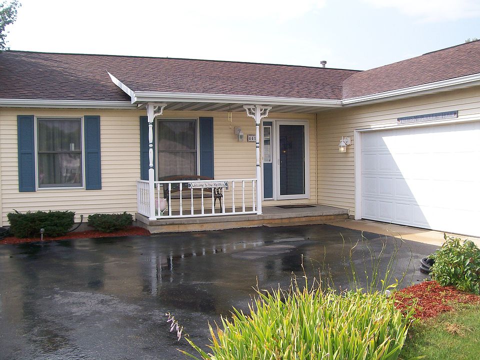 1st image of 441 David Dr