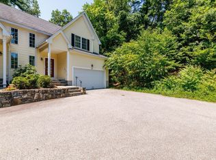 172 South St, Northborough, MA 01532