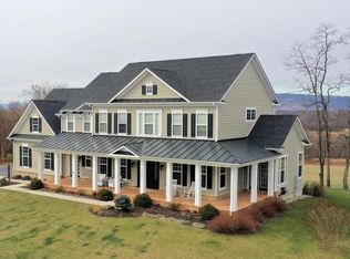 18607 Montague Pl, Purcellville, VA 20132