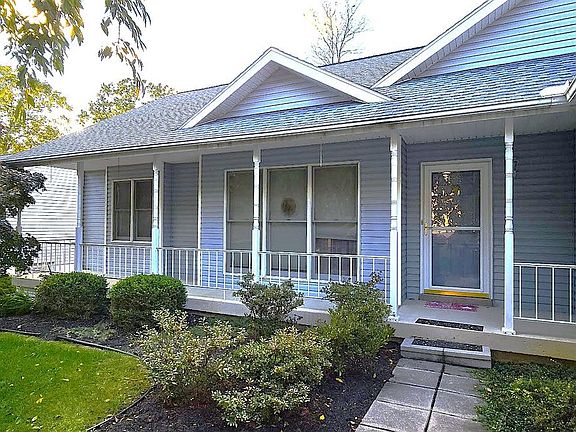 4th image of 6127 Greenbriar Dr