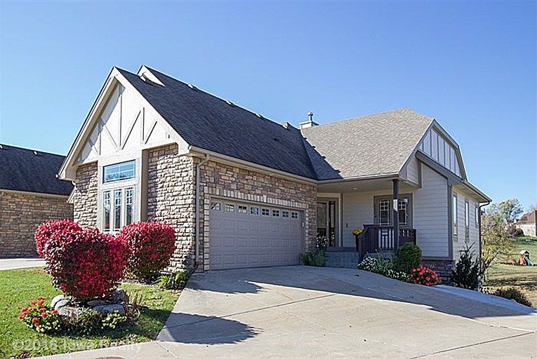 1st image of 6204 Waterford Ct
