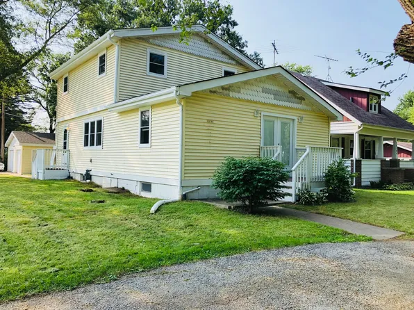 38172 N Lincoln Ave, Beach Park, IL 60087