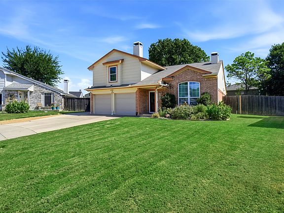 2nd image of 5305 Faireast Ct