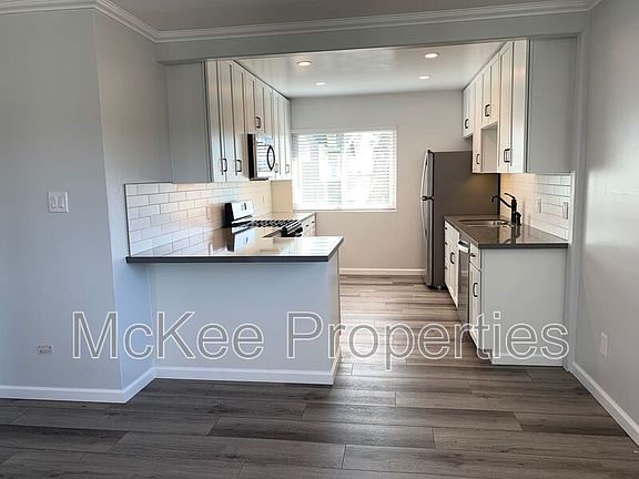 2nd image of 4469 Alabama St APT 8