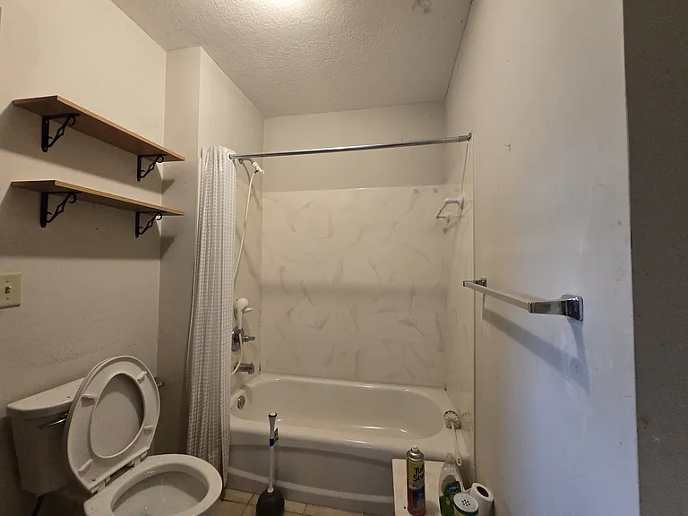 3034 Russell Rd — Photo 16