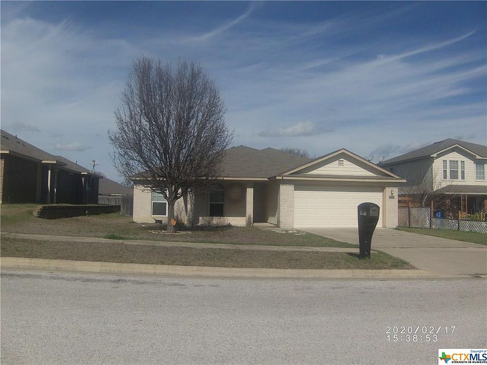 1st image of 3807 Lyna Ct