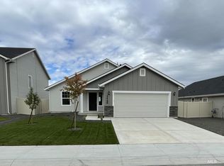 12396 Varga St, Caldwell, ID 83607