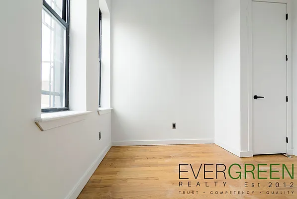 Rented by Pinn Realty | media 30