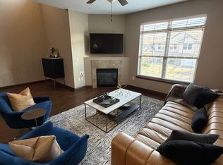 731 Mission Point Rd, Iowa City, IA 52245