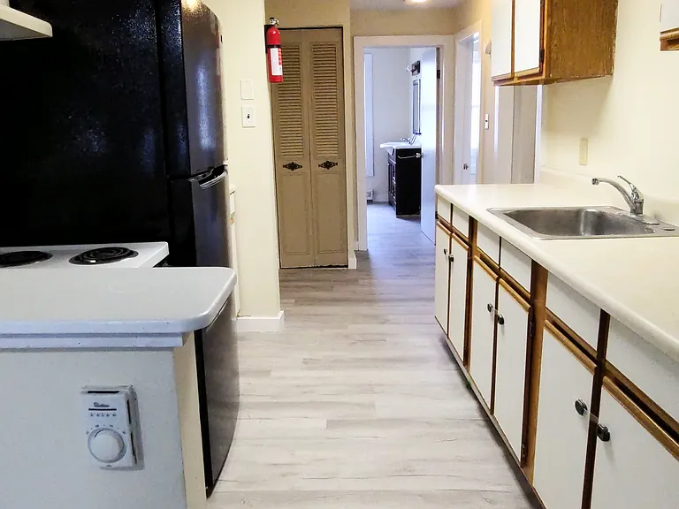 18 Walnut St #2 — Photo 4
