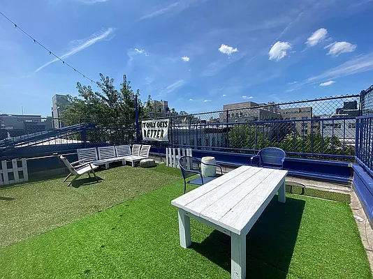 Rented by Dream Space Realty | media 20