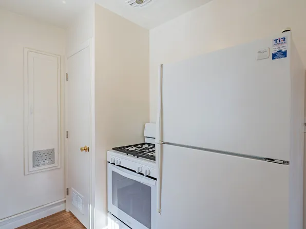 1st and Olsen ( 1055, 1065, 1075 N. Olsen Ave. & 2047 E. 1st St. ), 1055-1065 N Olsen Ave #68ca4be56, Tucson, AZ 85719