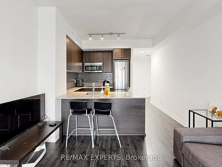 18 Rean Dr #223 — Photo 19