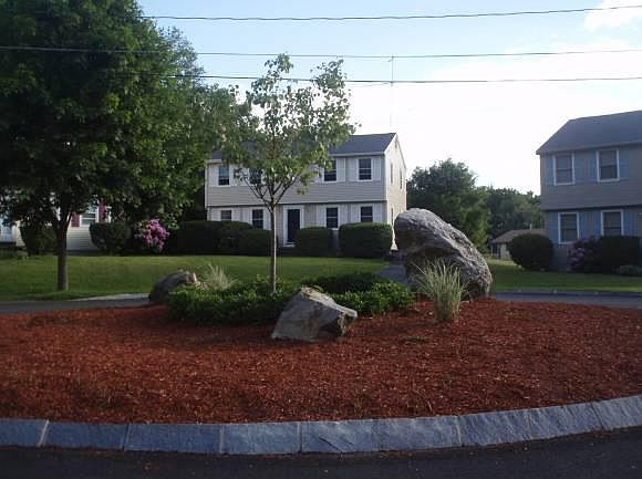 1st image of 14 Saint Andrews Cir