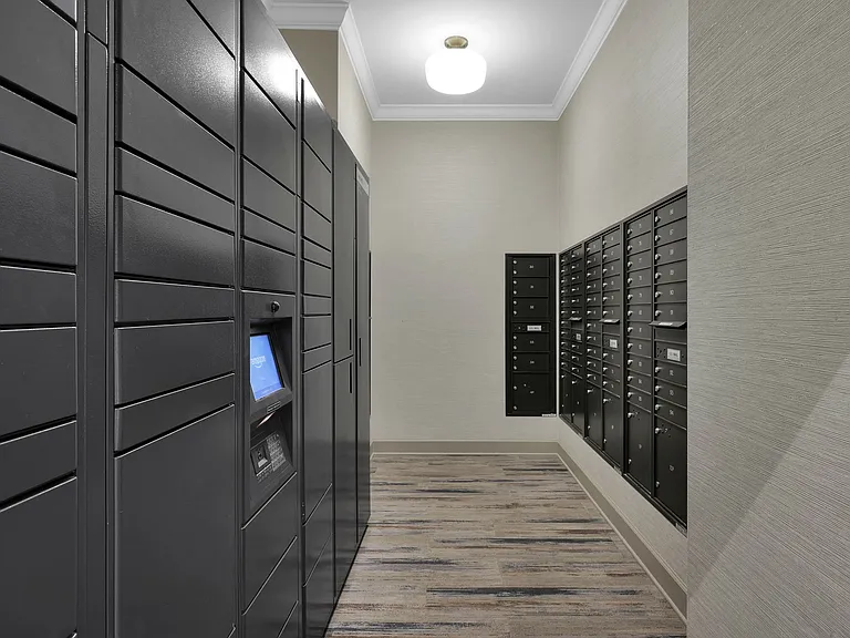 The Residences at Barnett — Photo 14