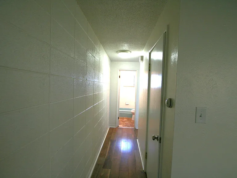 1878 Vine St #204 — Photo 5