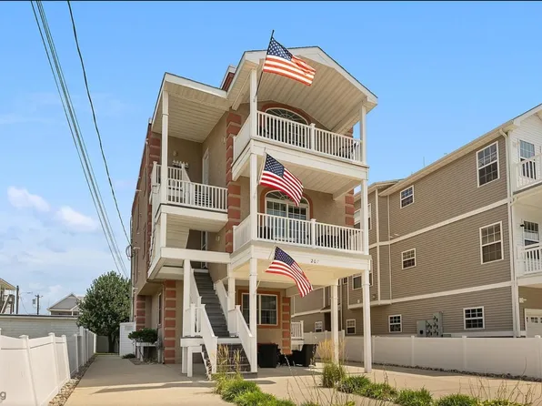 207 E Taylor Ave #A, Wildwood, NJ 08260