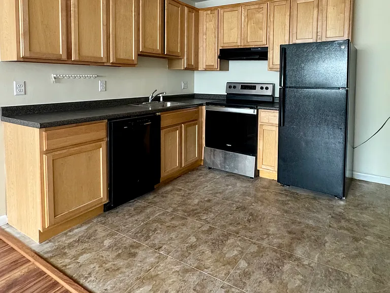 197 Calumet St #16 — Photo 2
