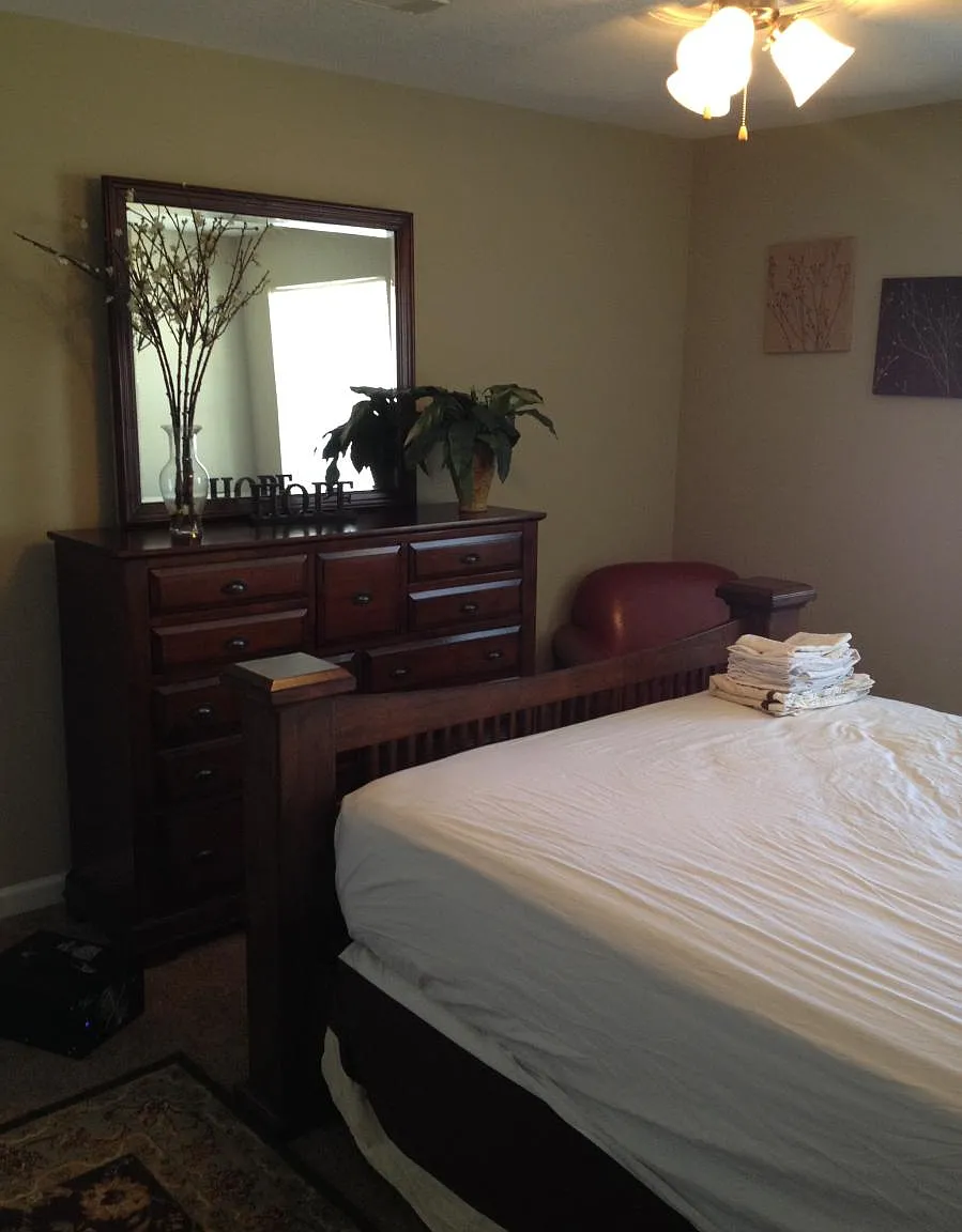 1 bed, 750 sqft, $1,400 — Photo 3