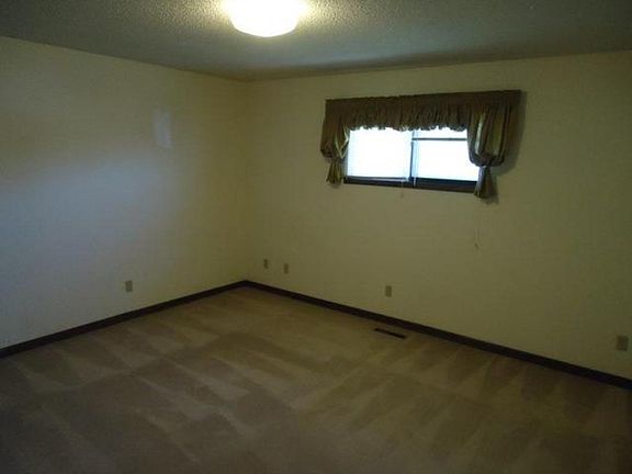 5th image of 71943 Cornhusker Dr