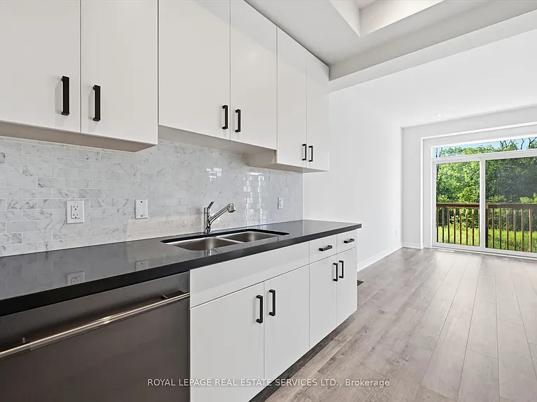 74 Valley Trail Pl — Photo 11