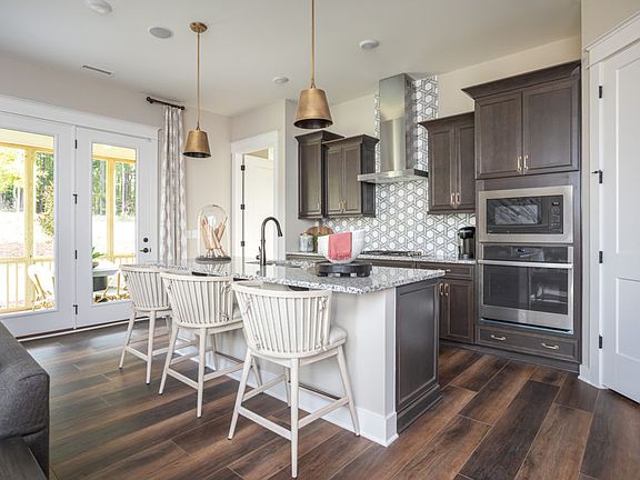 2nd image of 817 Levi Farms Ln