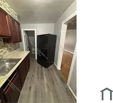 2900 Stafford St — Photo 5