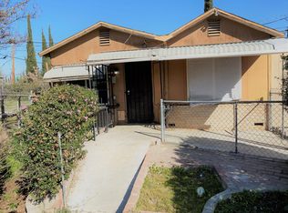 2320 Berkeley St, Bakersfield, CA 93305