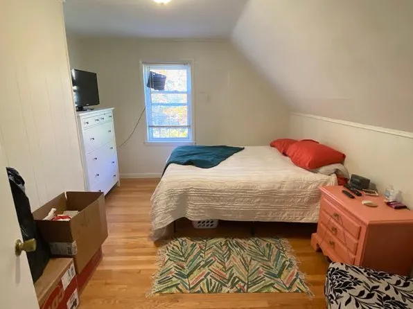 16 Prescott St #A, Arlington, MA 02474