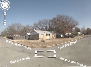 5901 E 3rd St, Tulsa, OK 74112
