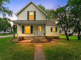 1016 E Vine St, Appleton, WI 54911