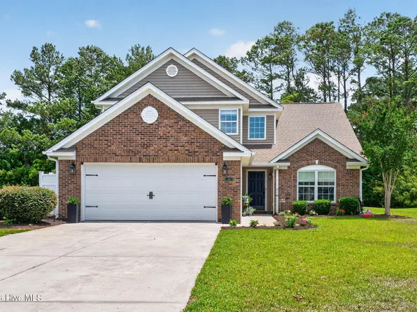 14 Calabash Lakes Boulevard, Carolina Shores, NC 28467