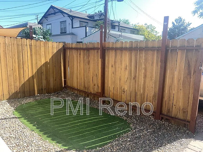 Studio, 1.0 bath, 388 sqft, $1,000 — Photo 2