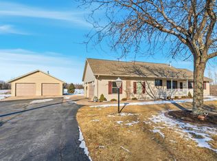 1150 W Lake St, Chilton, WI 53014