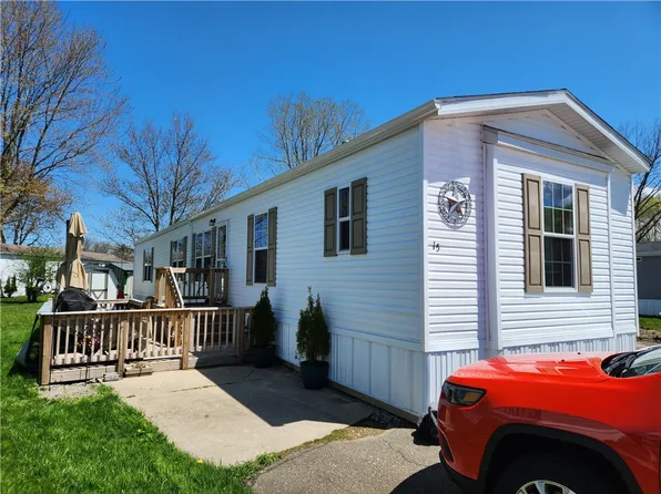 15 Diane Ct, Mc Kean, PA 16426