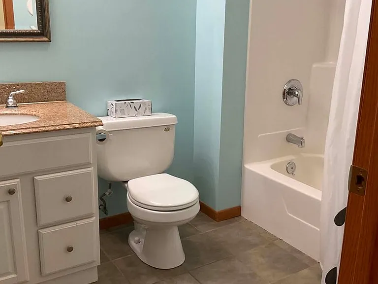 204 W Fairbanks St — Photo 11