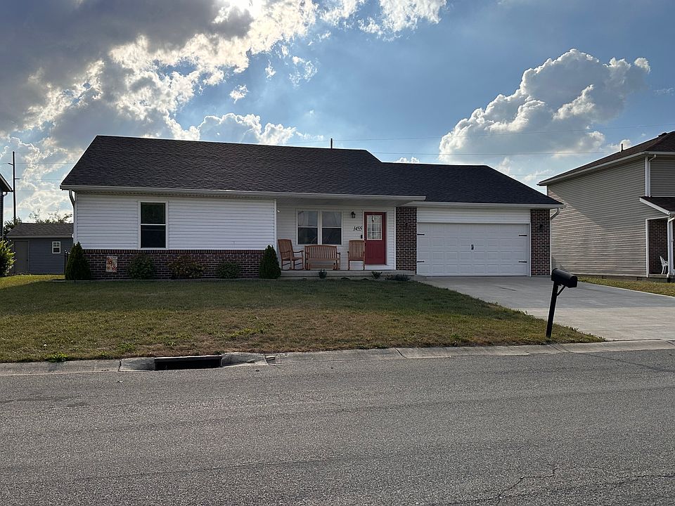 1st image of 1455 N Patriot Dr