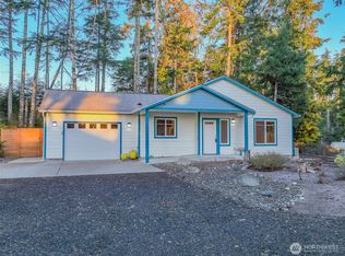 312 Pearsall Street SE, Ocean Shores, WA