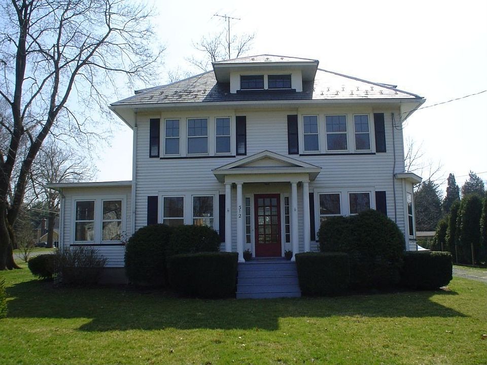 312 Maple Avenue
