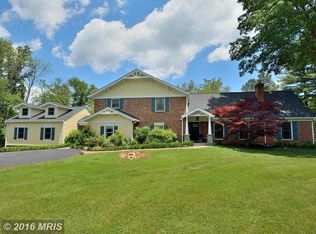 701 Kentland Dr, Great Falls, VA 22066